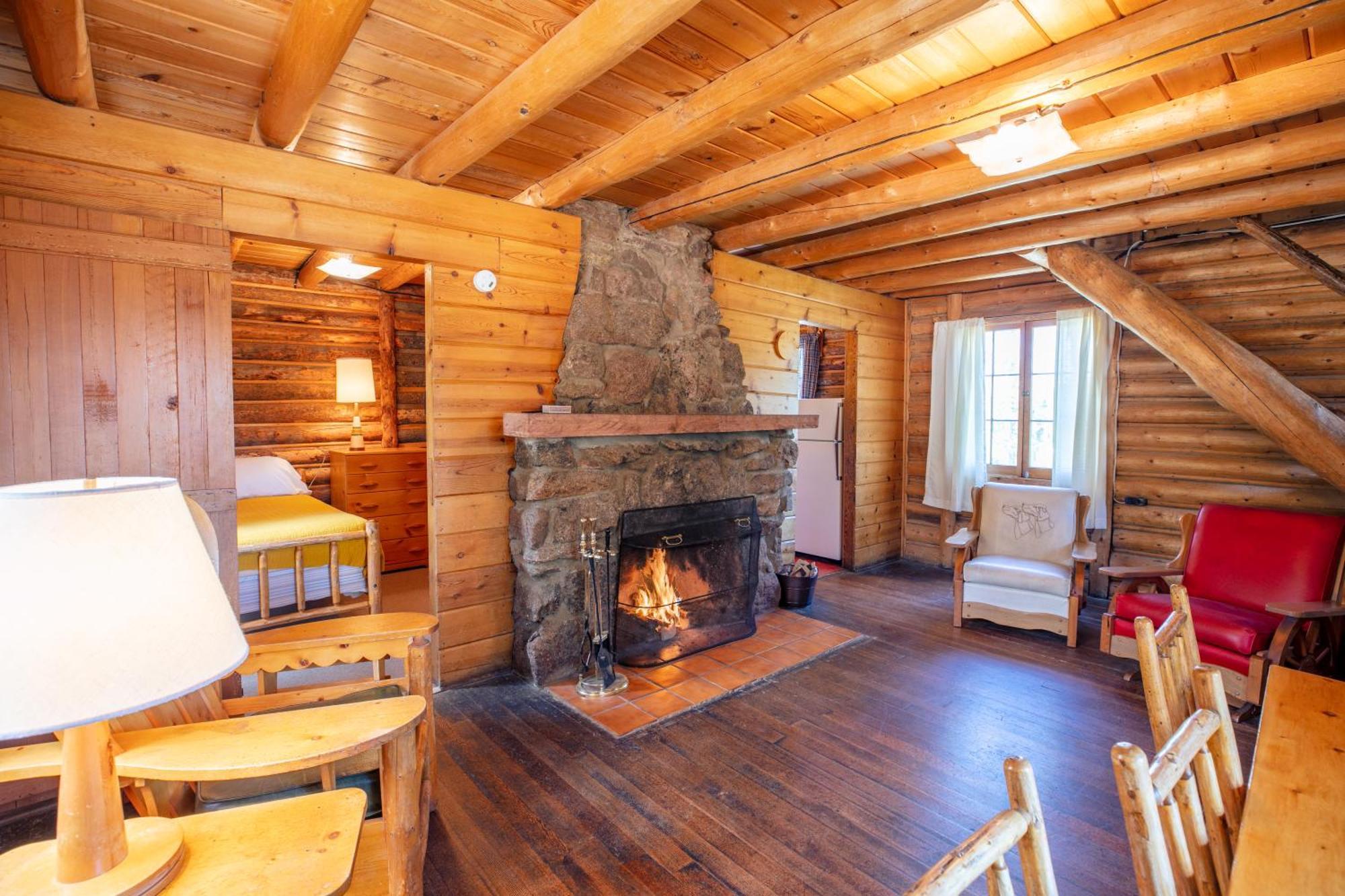 The Meeker Park Lodge Allenspark Bagian luar foto