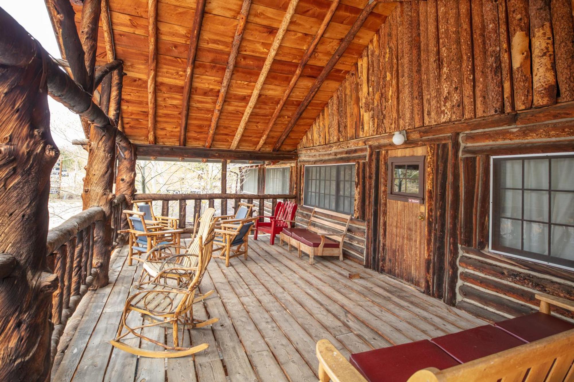 The Meeker Park Lodge Allenspark Bagian luar foto