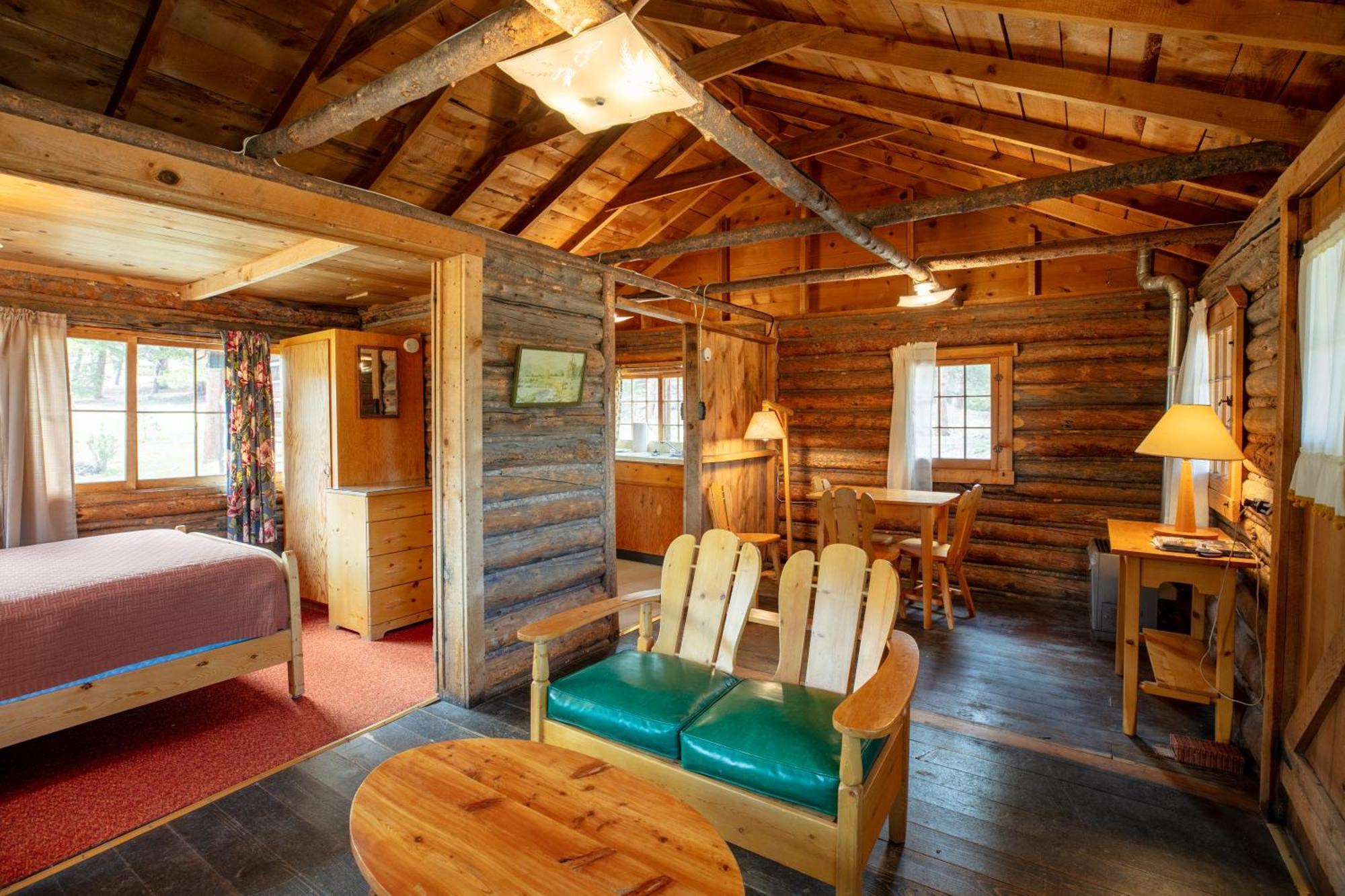 The Meeker Park Lodge Allenspark Bagian luar foto