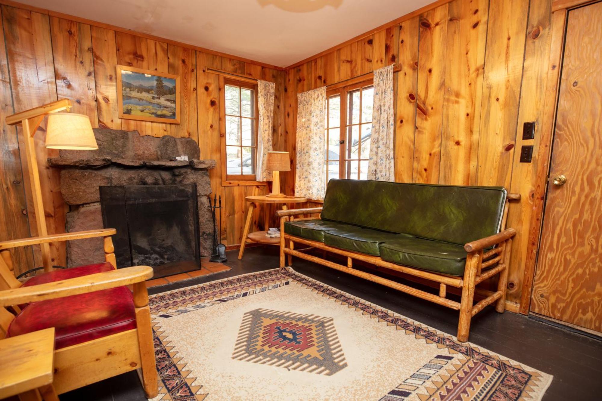 The Meeker Park Lodge Allenspark Bagian luar foto